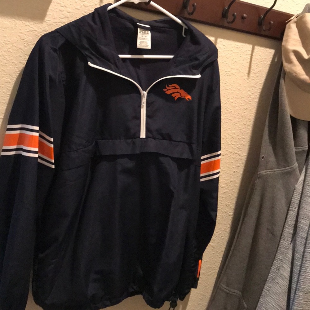 PINK DENVER BRONCOS PULLOVER